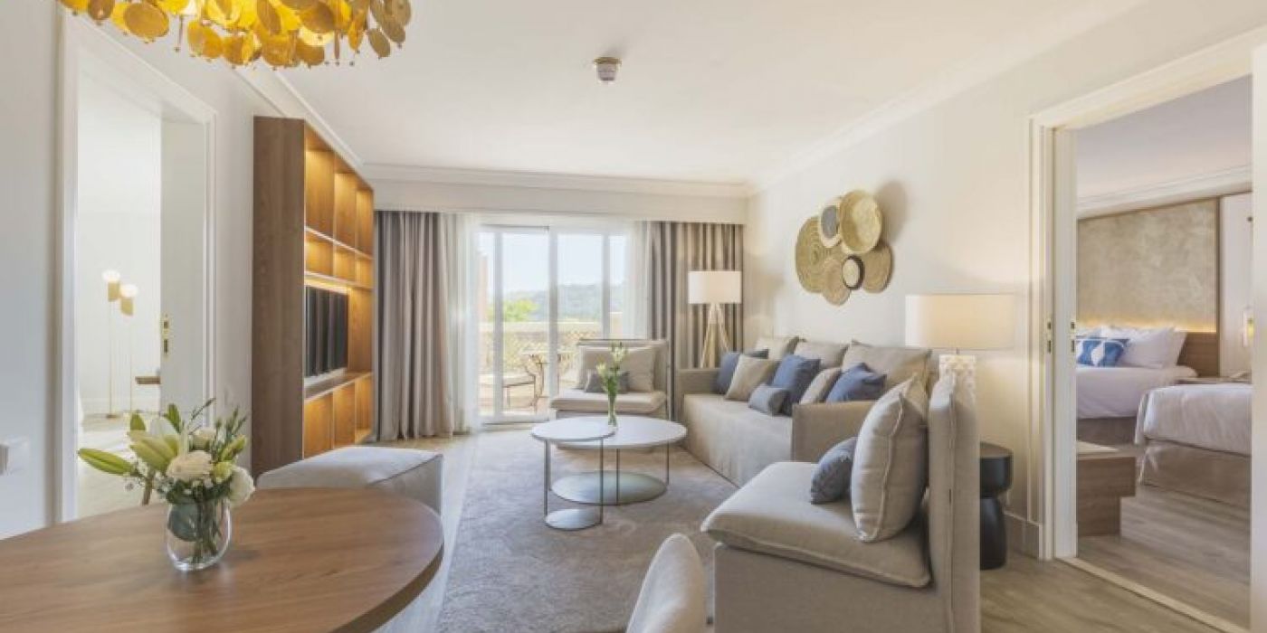Premio hostelco 2020 mejor reposicionamiento hotelero Hotel Marriott la sella. Fraile Project+ Monica Fullana